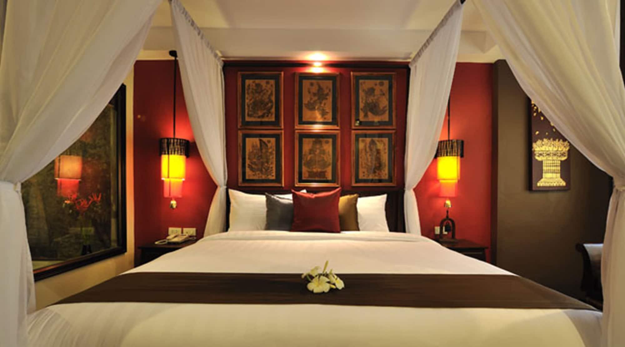 Siralanna Hotel Patong Екстериор снимка