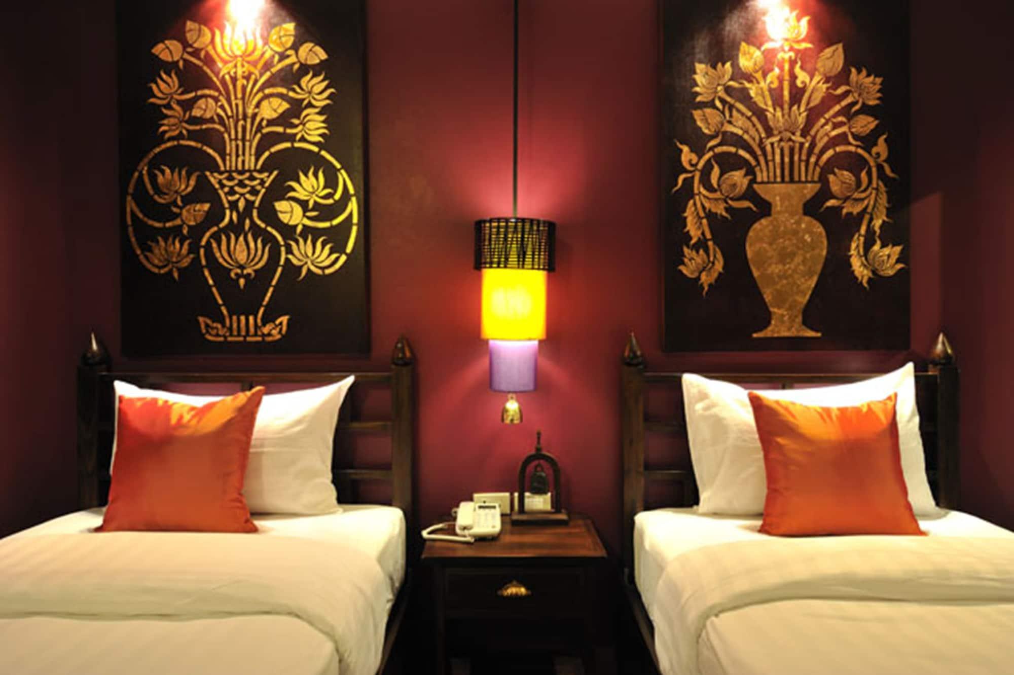 Siralanna Hotel Patong Екстериор снимка