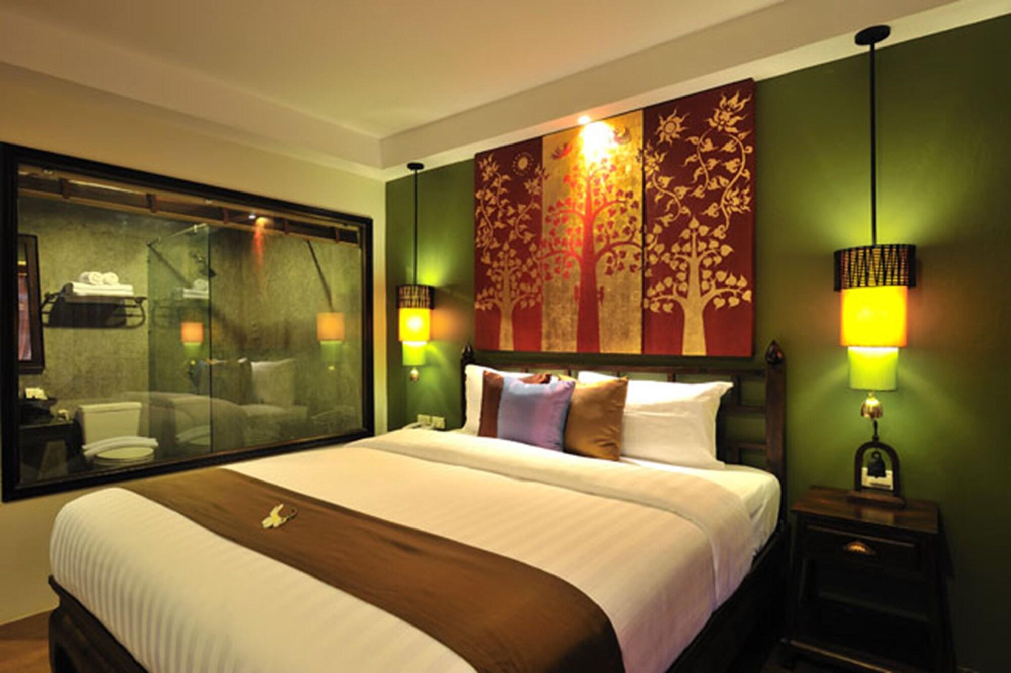 Siralanna Hotel Patong Екстериор снимка