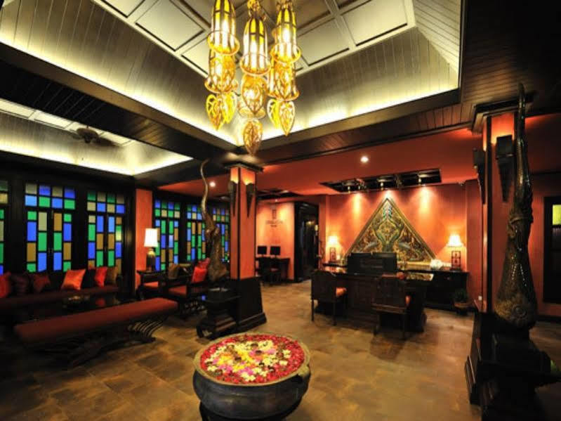 Siralanna Hotel Patong Екстериор снимка